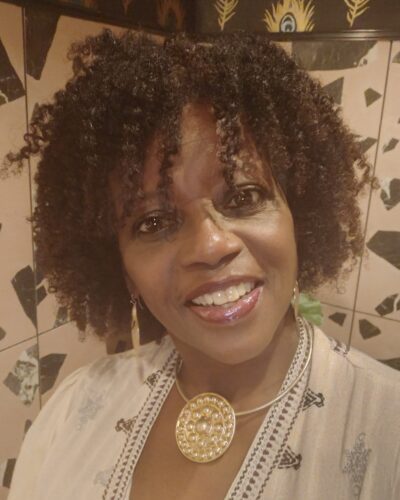 Photo of Robin Newell